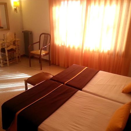 Hotel Hostal Del Sol Sant Feliu de Guíxols Exteriér fotografie