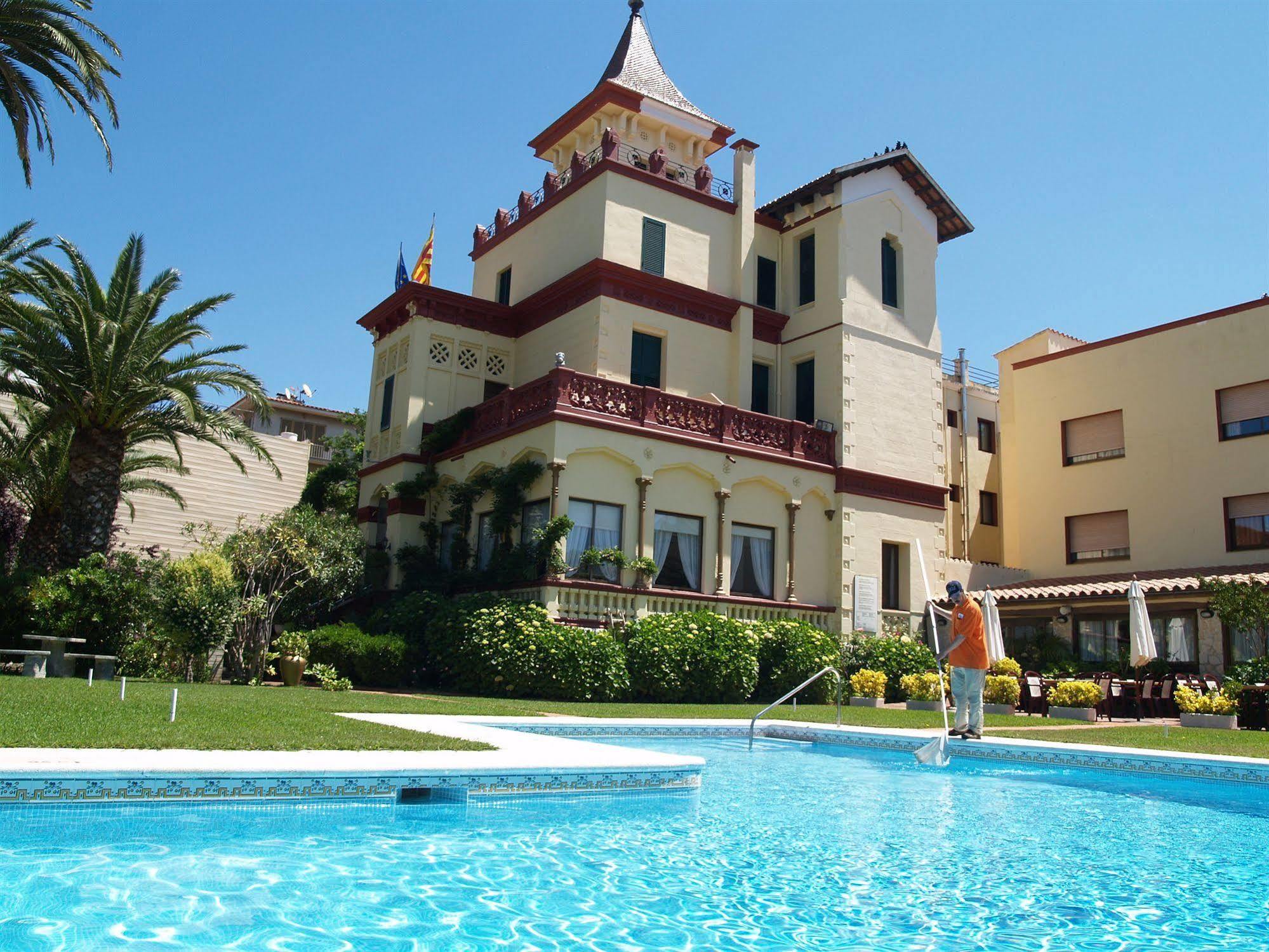 Hotel Hostal Del Sol Sant Feliu de Guíxols Exteriér fotografie